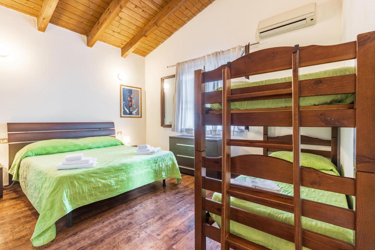 Albergo Residenziale Menhirs Putzu Idu Extérieur photo