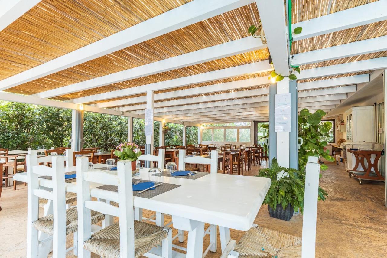 Albergo Residenziale Menhirs Putzu Idu Extérieur photo