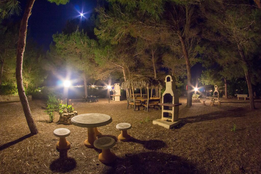 Albergo Residenziale Menhirs Putzu Idu Extérieur photo